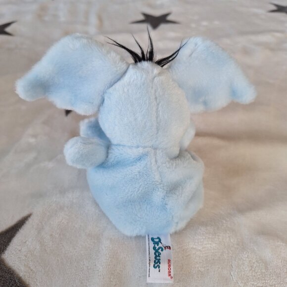2022 Aurora Dr Seuss Horton Hears A Who Palm Pal Plush Blue Elephant 6" - Picture 2 of 6